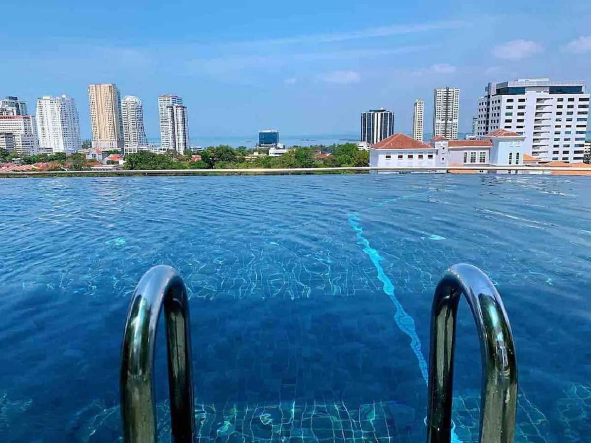 Tropicana 218 Macalister Netflix Seaview George Town Dış mekan fotoğraf